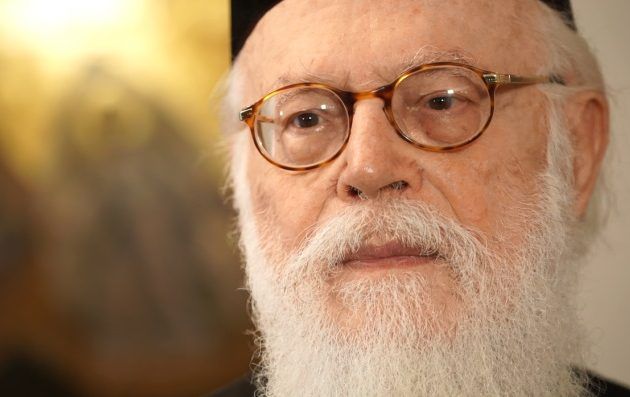 Αλβανία: Εθνικιστικό «κατσαπλιάδικο» μίσος για τον αρχιεπίσκοπο Αναστάσιο – «Ελληνορθόδοξος σοβινιστής»