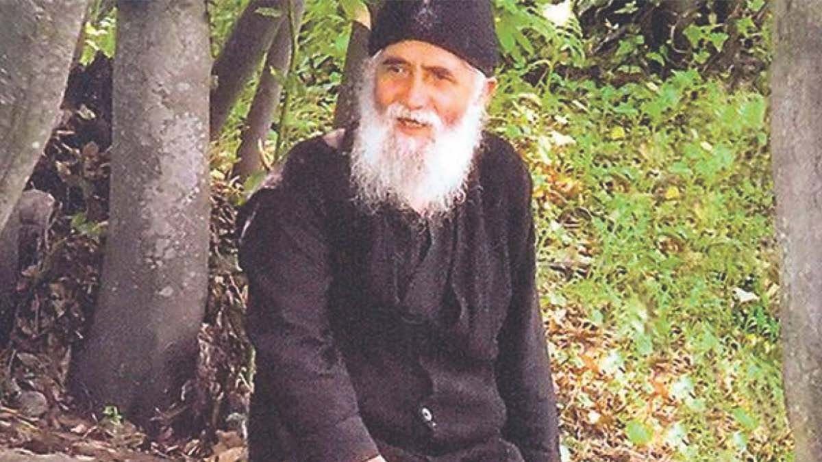 ΑΓΙΕ ΠΑΪΣΙΕ ΔΩΣΕ ΜΑΣ ΔΥΝΑΜΗ ΝΑ ΑΝΤΕΞΟΥΜΕ ΟΣΑ ΕΡΧΟΝΤΑΙ!