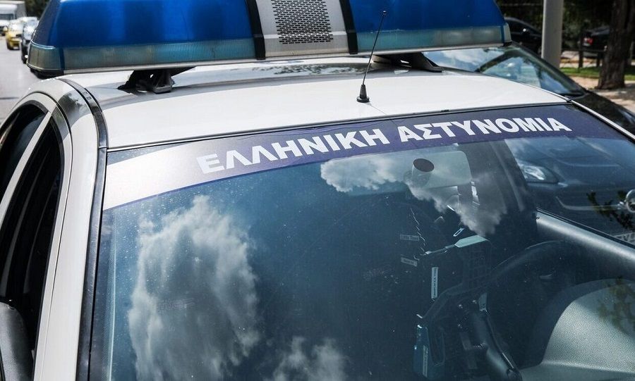 Ίλιον: Άγνωστοι τοποθέτησαν εκρηκτικό μηχανισμό στην είσοδο ξυλουργείου