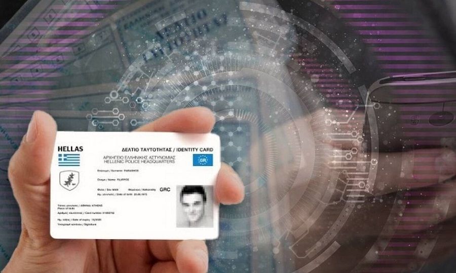 Αυξάνονται ραγδαία οι ιερείς που λένε όχι στις νέες ταυτότητες