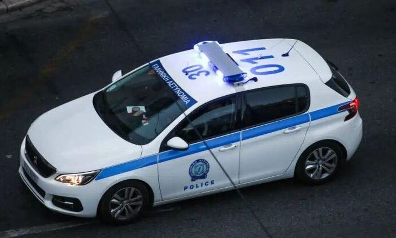 Αχαρνών: Έκρηξη αυτοσχέδιου εμπρηστικού μηχανισμού σε κομμωτήριο
