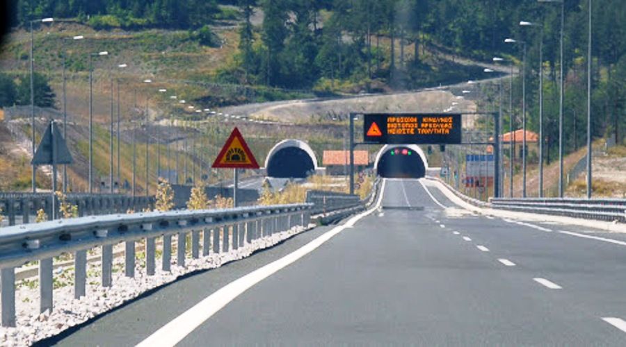 Απαγόρευση κυκλοφορίας οχημάτων άνω των 3,5 τόνων στην Εγνατία Οδό λόγω θυελλωδών ανέμων