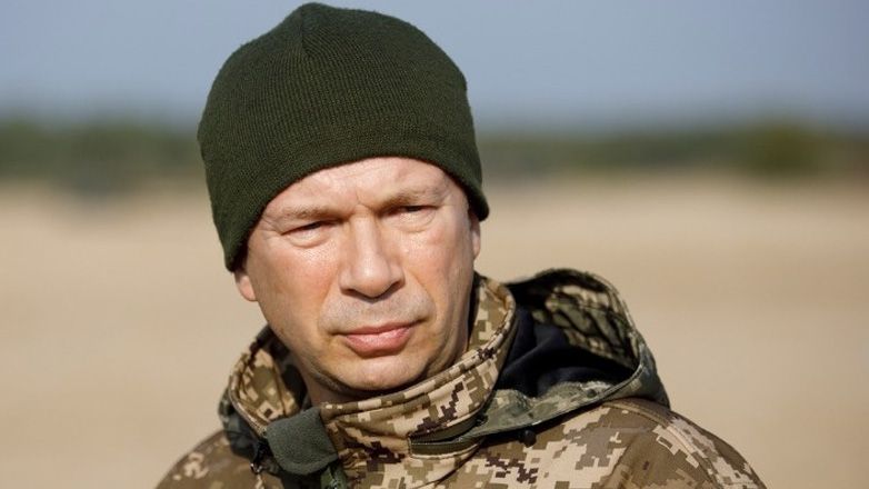 Ουκρανία: «Δύσκολη» η κατάσταση στο ανατολικό μέτωπο, παραδέχεται ο αρχηγός των ενόπλων δυνάμεων