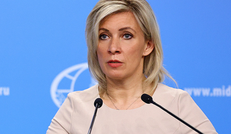 Ζαχάροβα: Προειδοποιεί με απελάσεις το Βερολίνο – «Δυτικοί πρέσβεις αναμιγνύονται στα εσωτερικά μας»