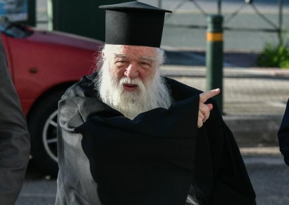 Αμβρόσιος σε Μητσοτάκη: “Ψεύδεσθε κ. Πρωθυπουργέ”