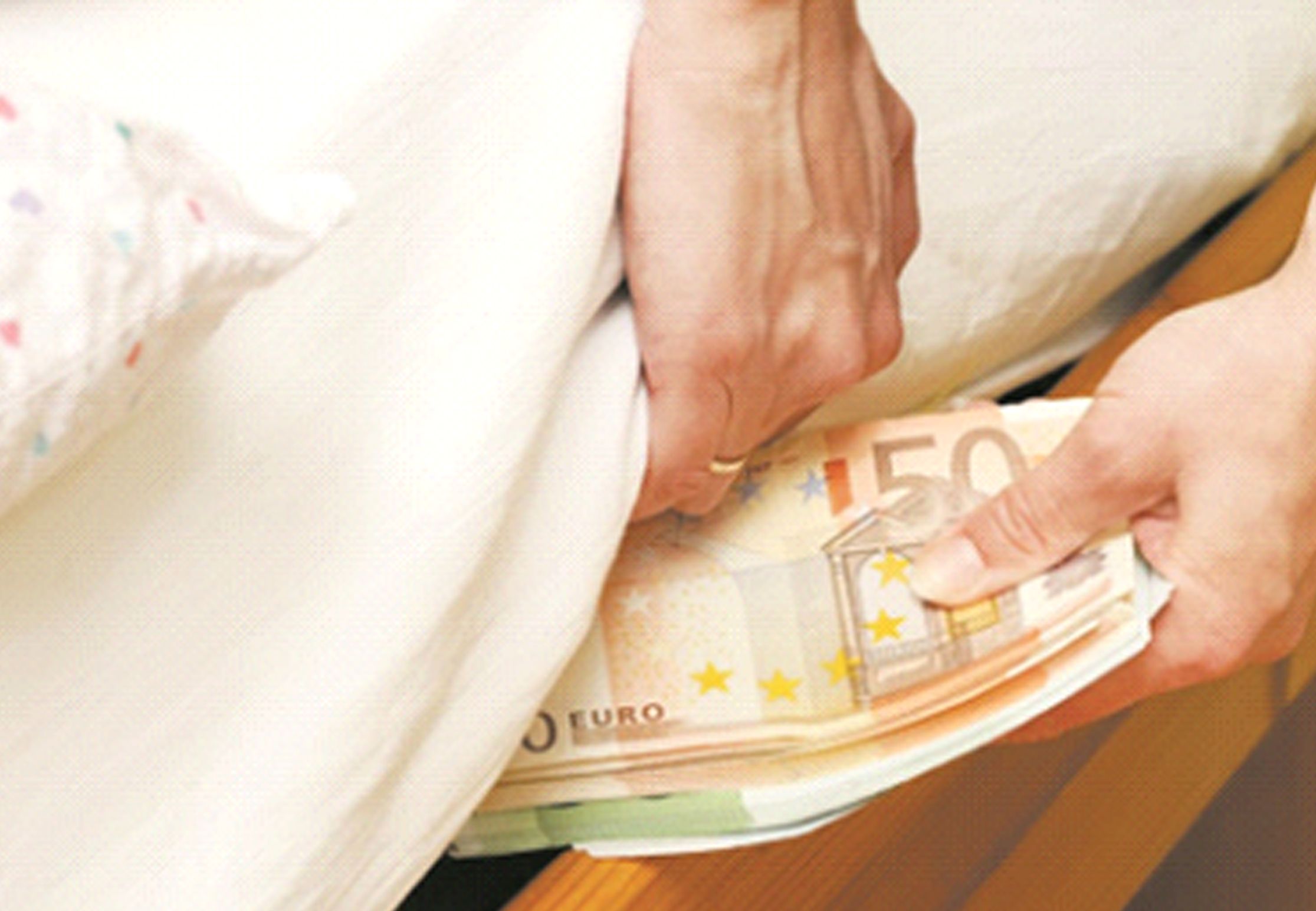 «ΚΡΑΤΗΣΤΕ ΜΕΤΡΗΤΑ ΓΙΑ ΩΡΑ ΑΝΑΓΚΗΣ»!