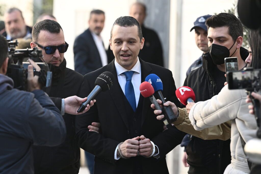 Όλα εξαρτώνται από τον Κασιδιάρη…