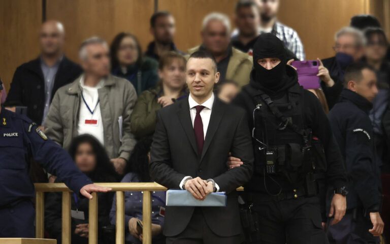 Χαμός στο διαδίκτυο από τη νεολαία - Η δήλωση Κασιδιάρη για ΣΠΑΡΤΙΑΤΕΣ!